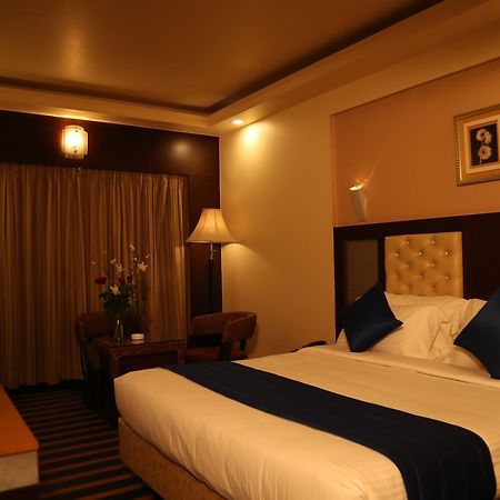 Hotel Dr Rajkumar International Bangalore Exterior photo