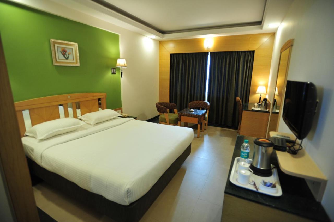Hotel Dr Rajkumar International Bangalore Exterior photo