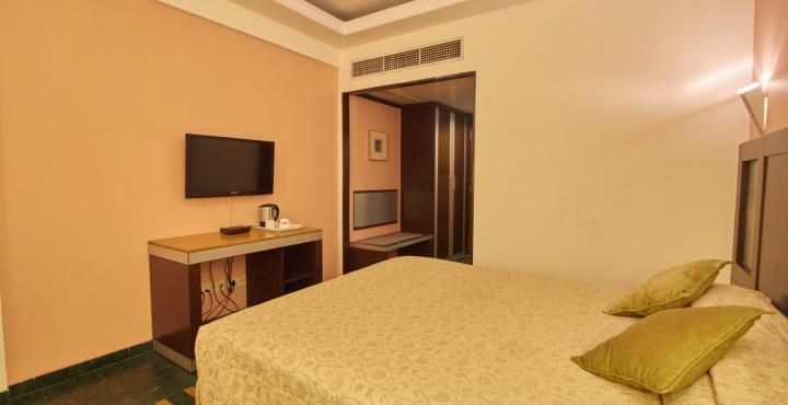 Hotel Dr Rajkumar International Bangalore Exterior photo